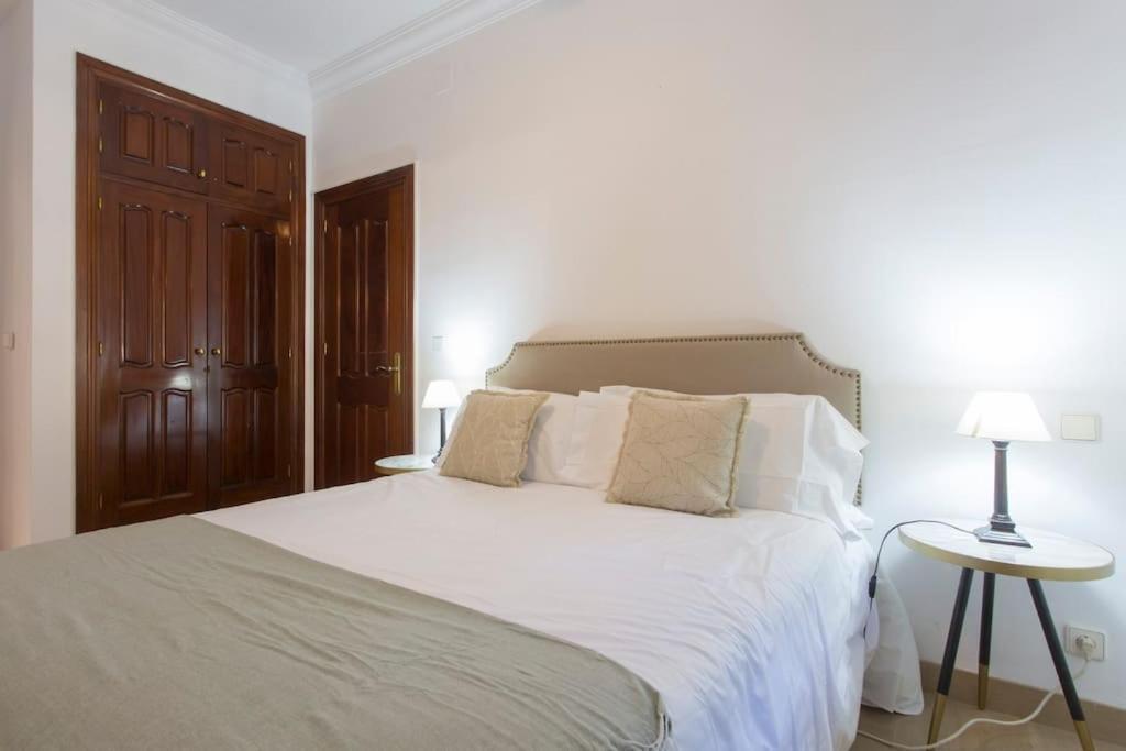 Andalusian Villa On The Sea And The Bay Of Málaga Exterior foto