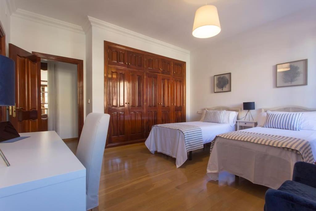 Andalusian Villa On The Sea And The Bay Of Málaga Exterior foto